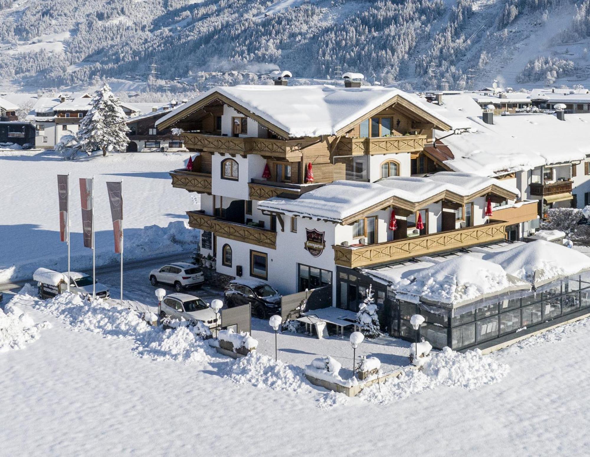 Hotel Restaurant Rosengarten Целль-ам-Ціллер Екстер'єр фото