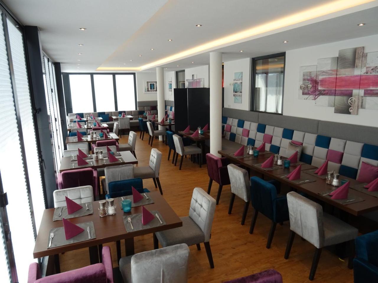 Hotel Restaurant Rosengarten Целль-ам-Ціллер Екстер'єр фото